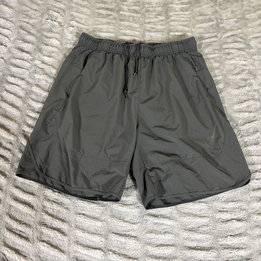 Nike Mens Anthracite Gray Perforated Running Shorts 742242-010 Size L